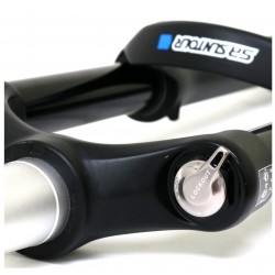 Horquilla Suntour Aion 35 EVO LOR 27.5+ 150mm Boost Negro Matte